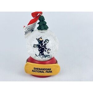 Shenandoah National Park Bear Bearfoots Ornament Snow globe Christmas Tree